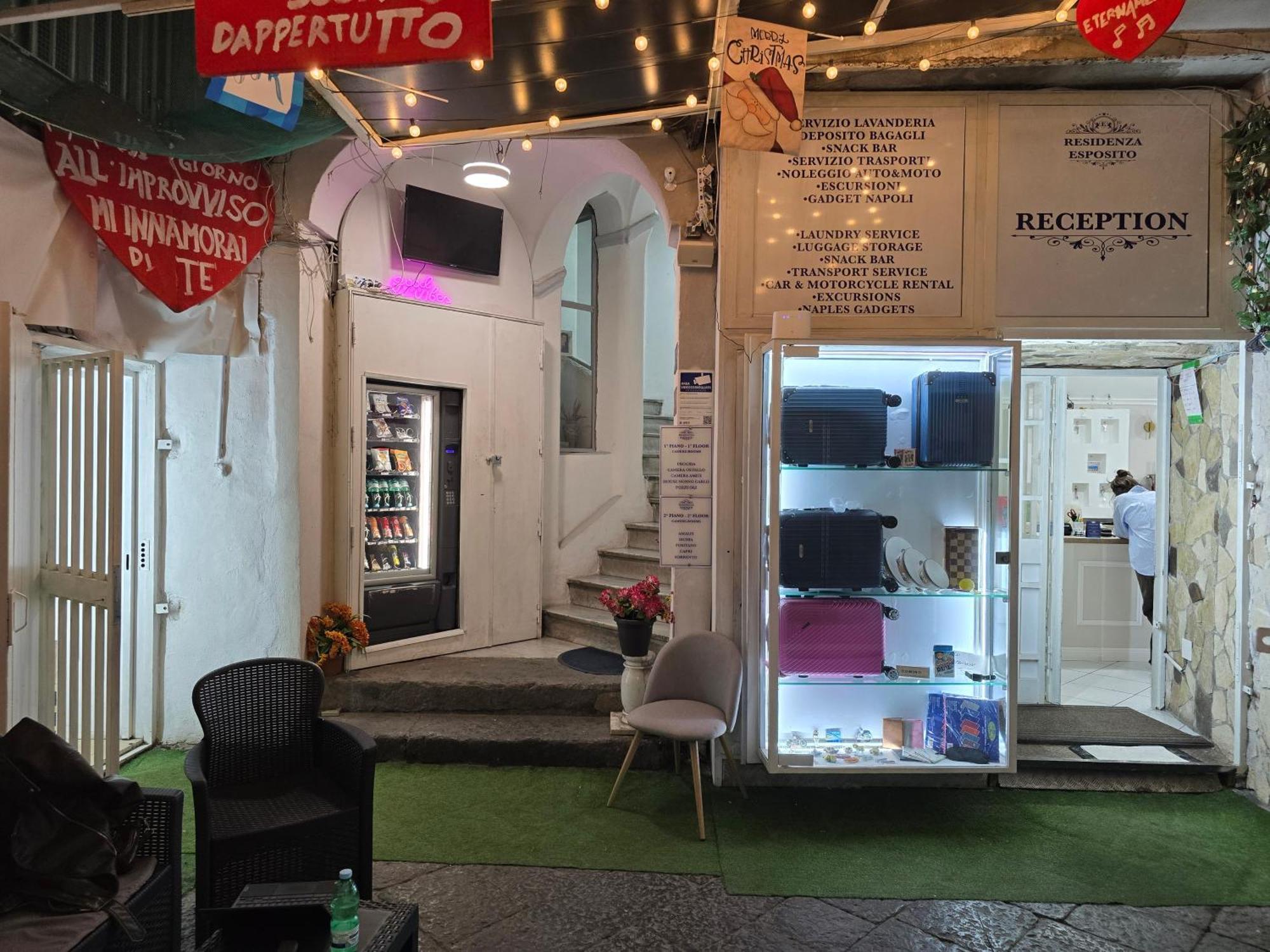 ホテル Residenza Esposito ナポリ エクステリア 写真